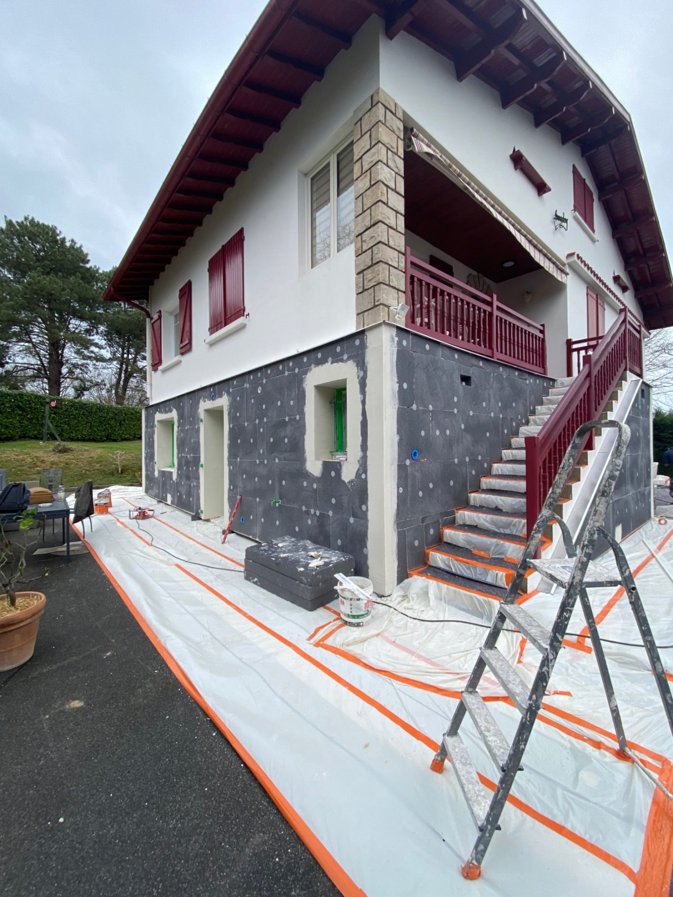 ISOLATION PAR L'EXTÉRIEUR À SAINT-JEAN-DE-LUZ